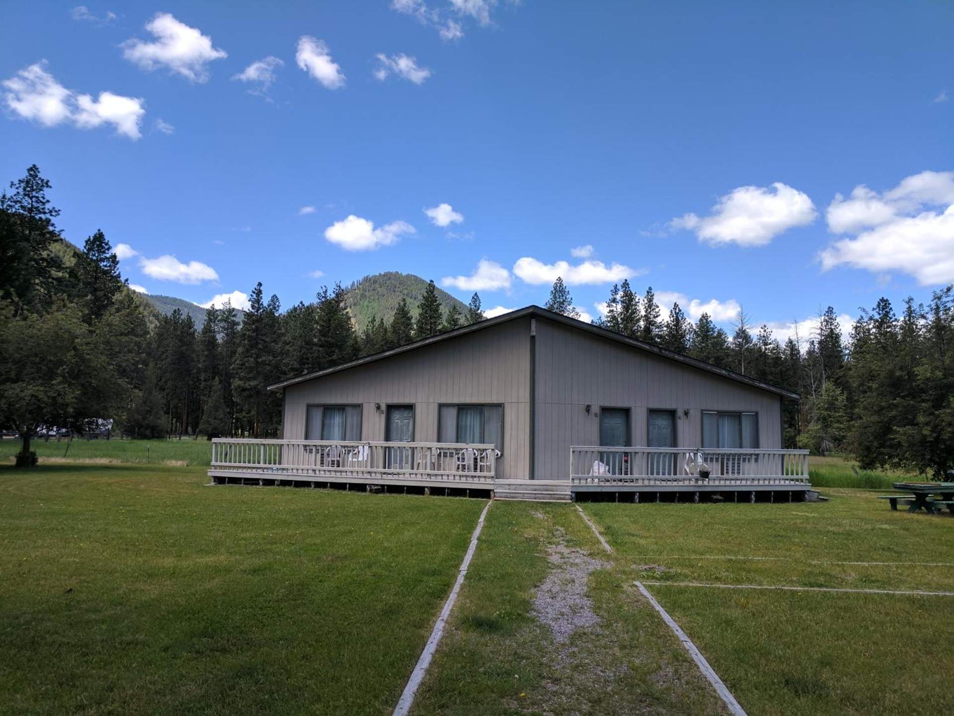 Rock Creek Mercantile & Motel