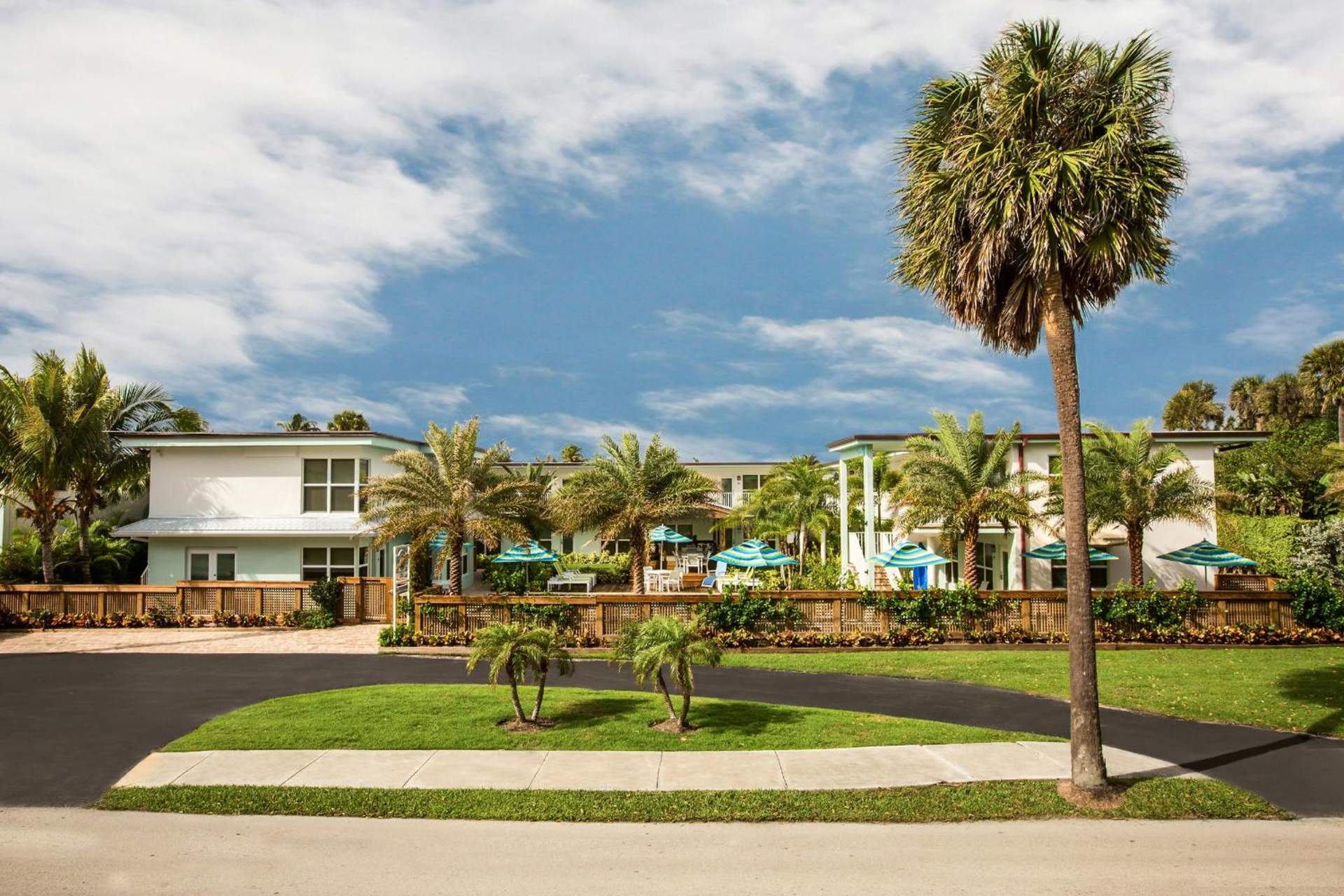 Sun Dek Beach House