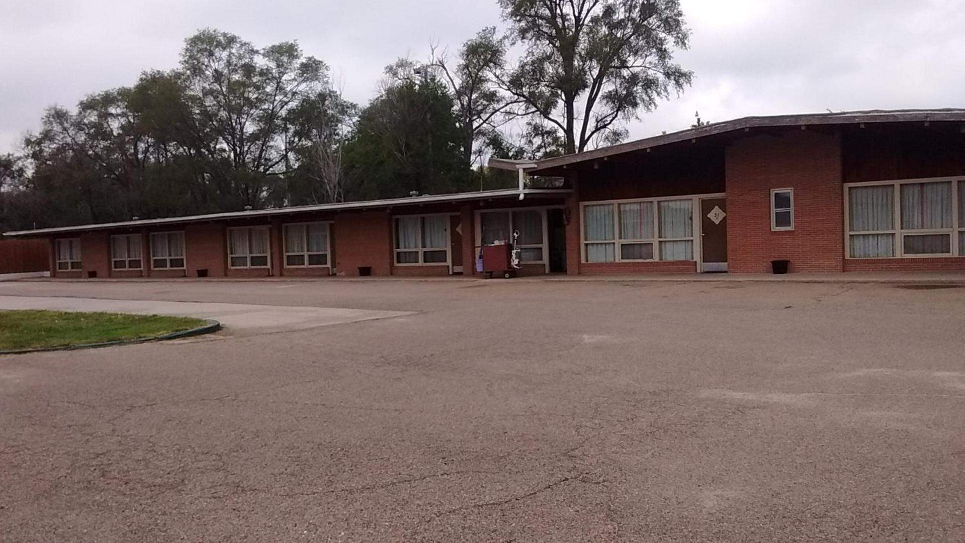 Cedar Inn
