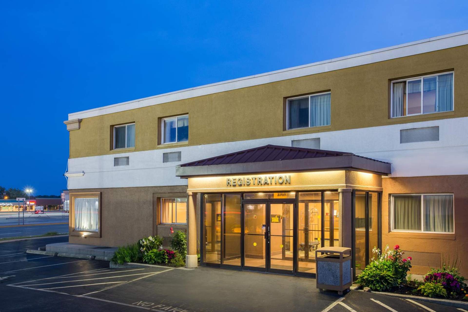 FairBridge Inn Express Buffalo Airport Williamsville