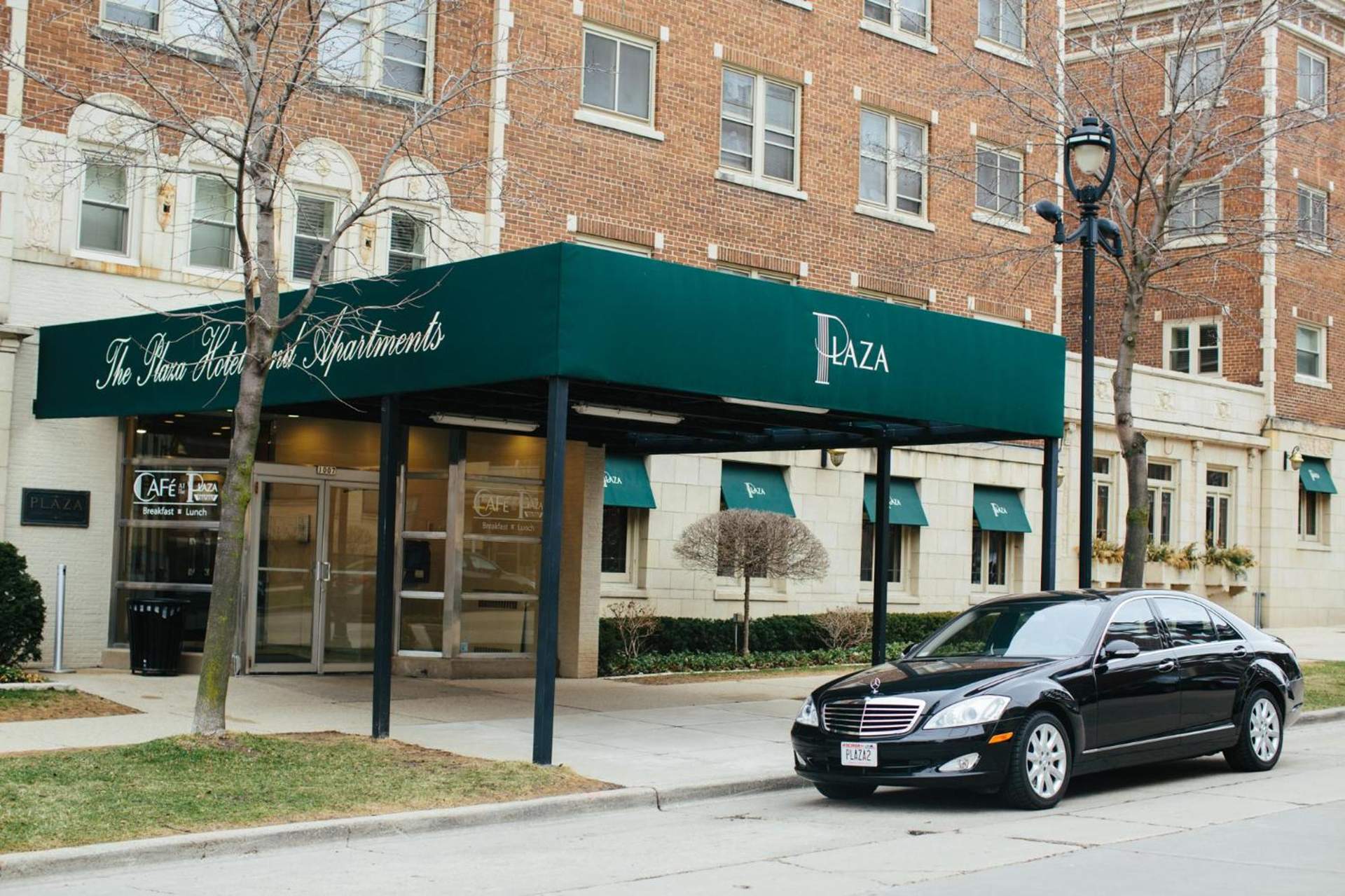 The Plaza Hotel - Milwaukee