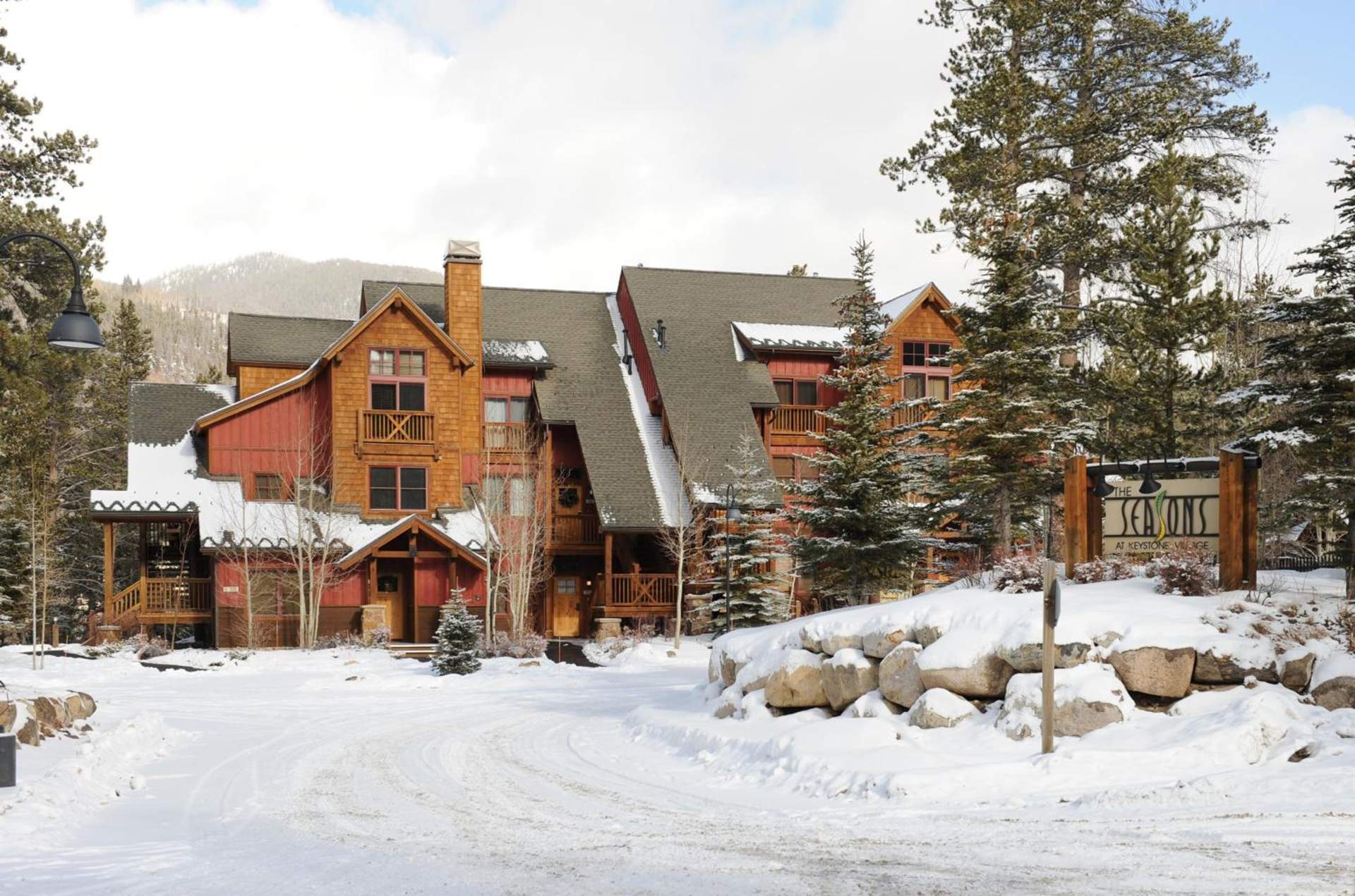 Lakeside Village by Vail Resorts