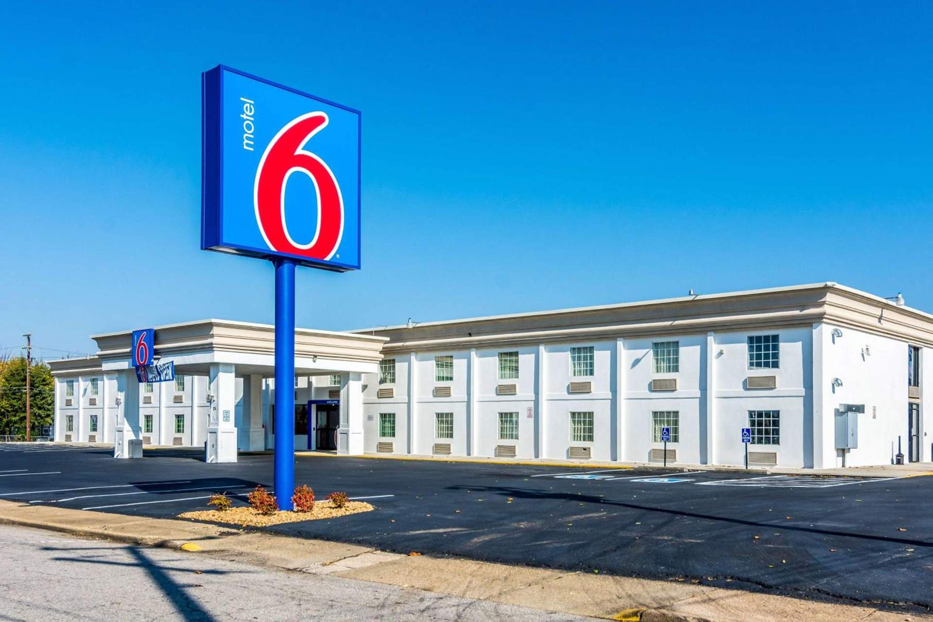 Motel 6 Petersburg, VA - Fort Lee