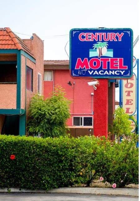 Century Motel Buena Park Anaheim I-5
