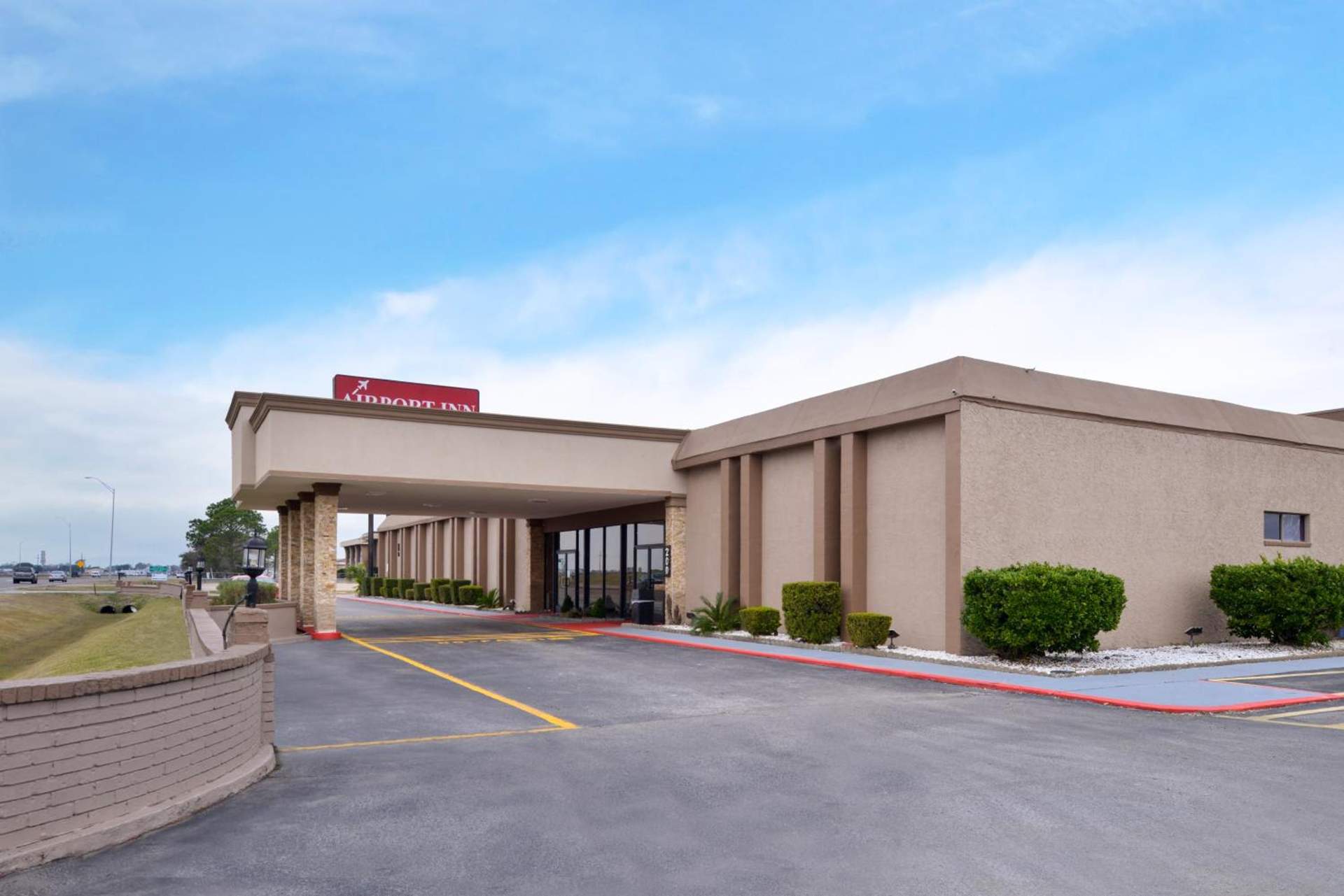 Airport Inn