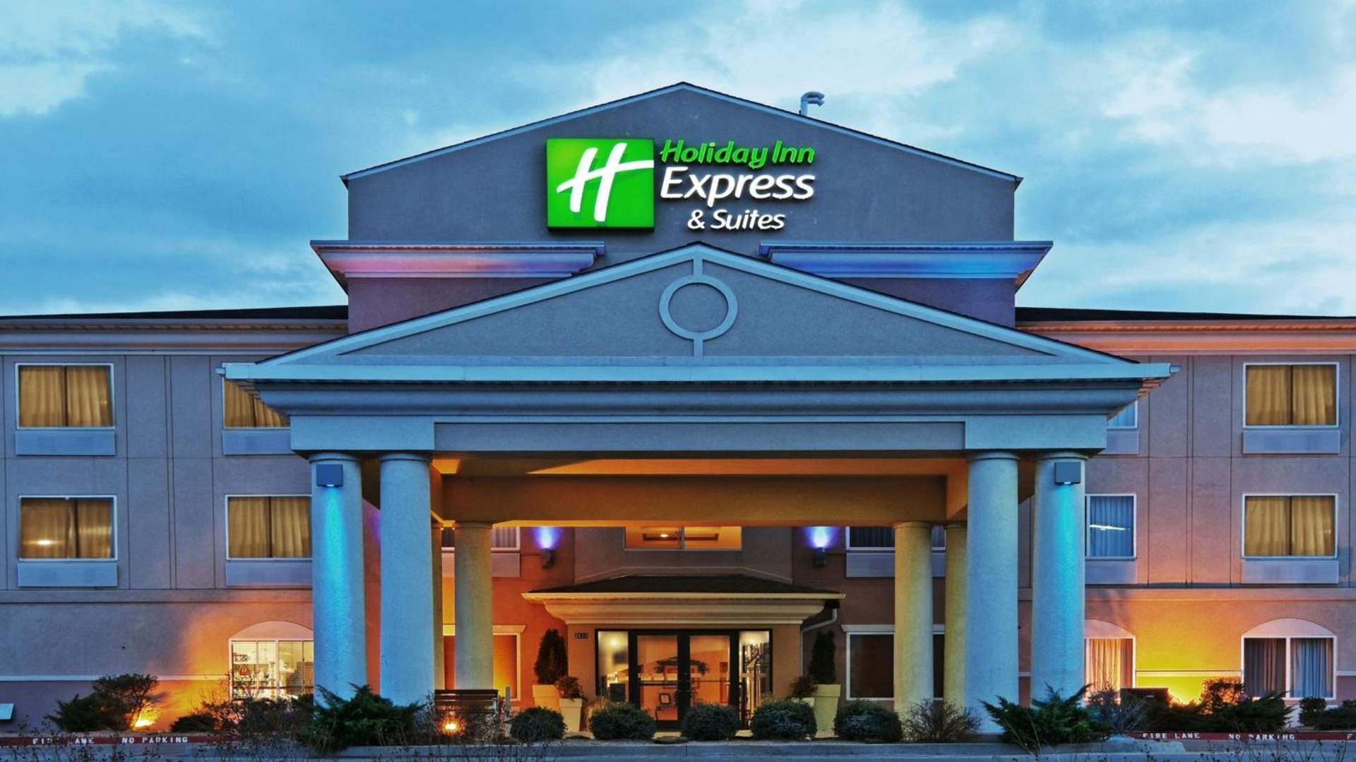 Holiday Inn Express Hotel & Suites Chickasha by IHG