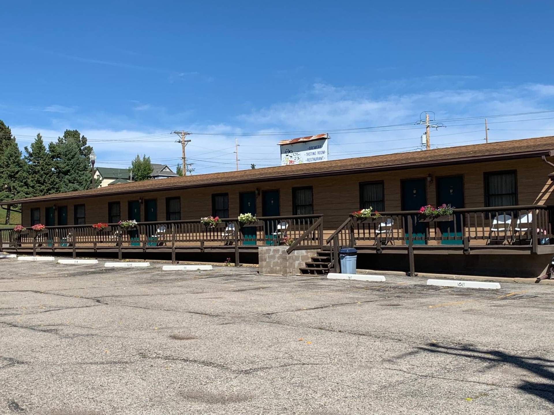 Chief Motel