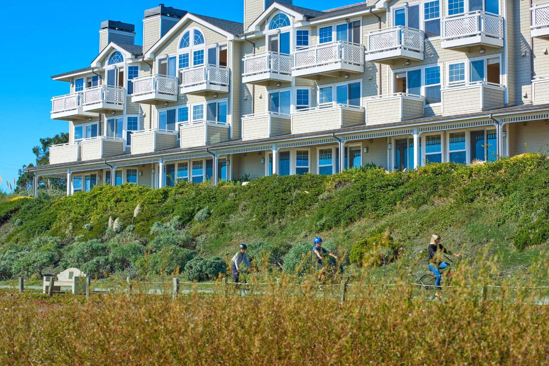 Beach House Half Moon Bay