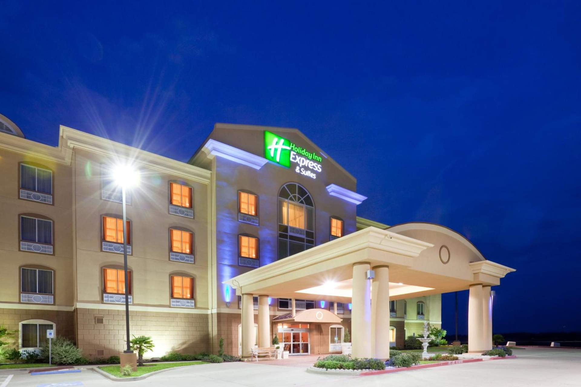 Country Inn & Suites by Radisson, Terrell