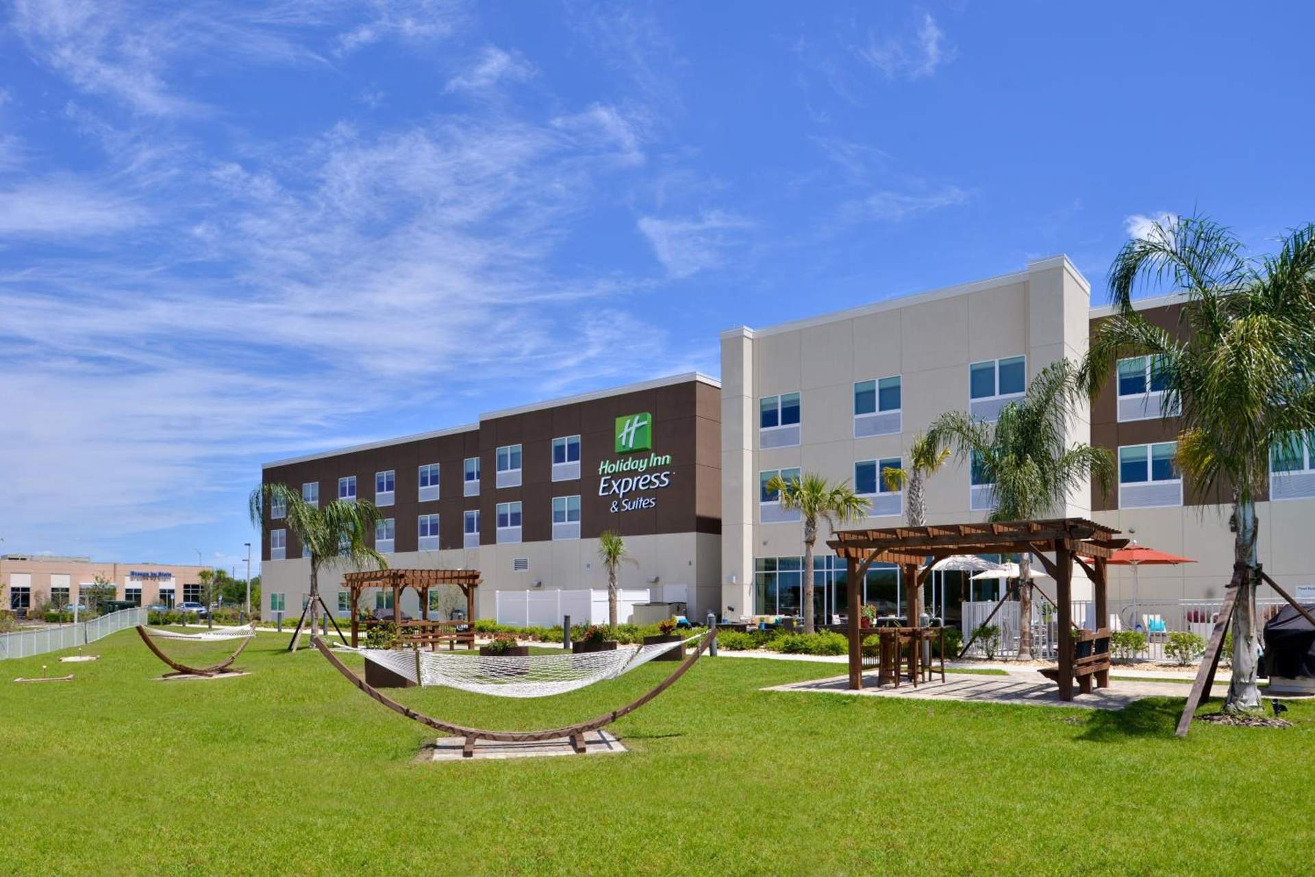 Holiday Inn Express & Suites Trinity by IHG