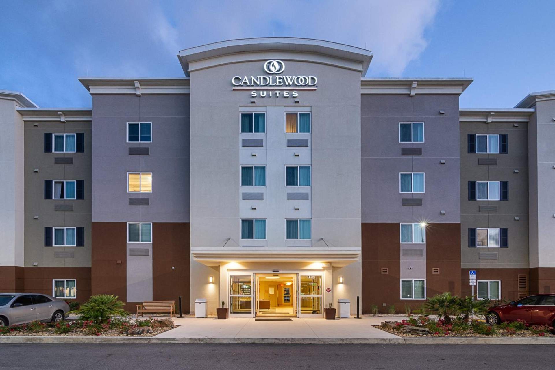 Candlewood Suites Pensacola - University Area by IHG