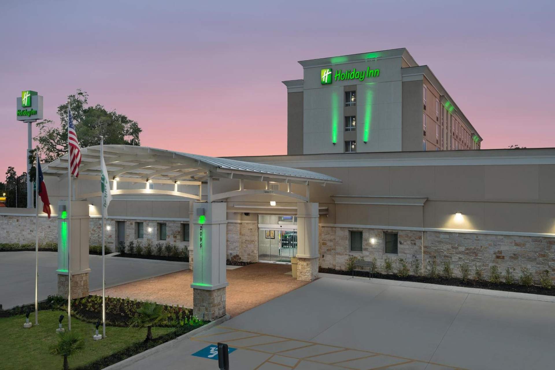Holiday Inn - Beaumont East-Medical Ctr Area by IHG