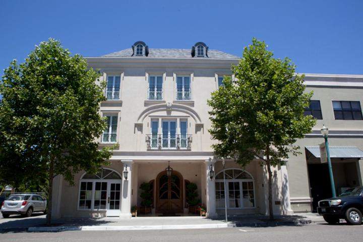 Liora Estate