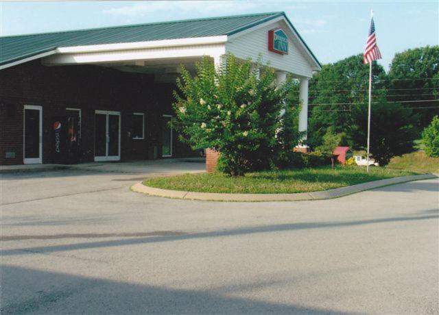 Deerfield Inn