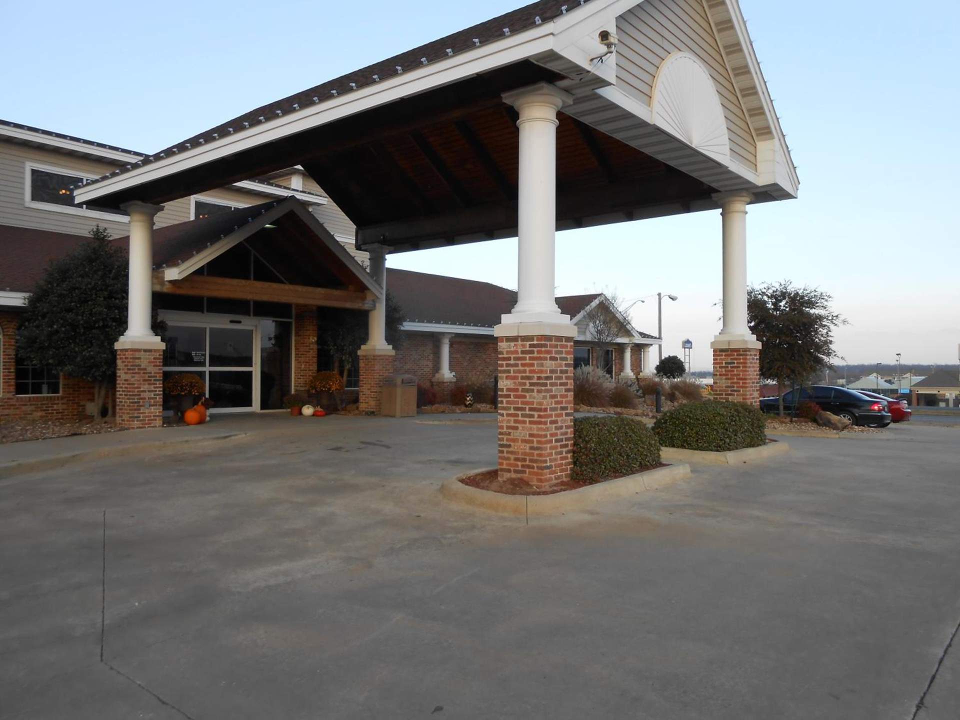 AmericInn by Wyndham McAlester