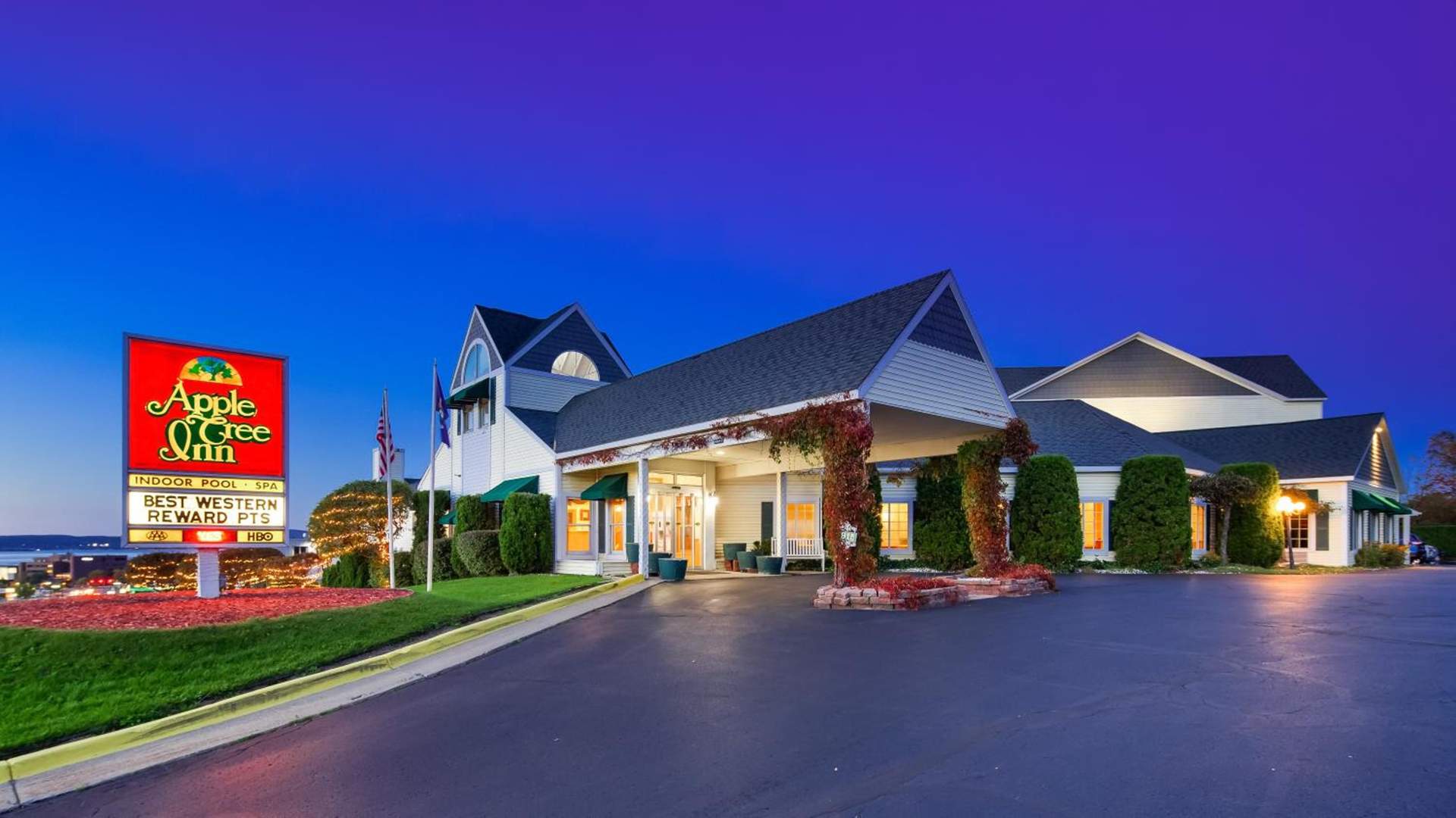 Apple Tree Inn; SureStay Collection by Best Western