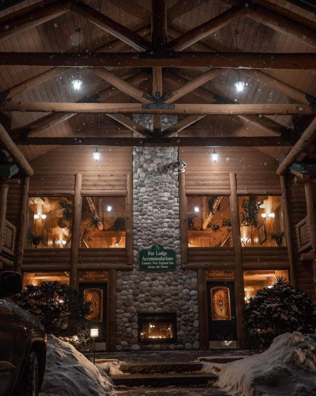 New England Inn & Lodge