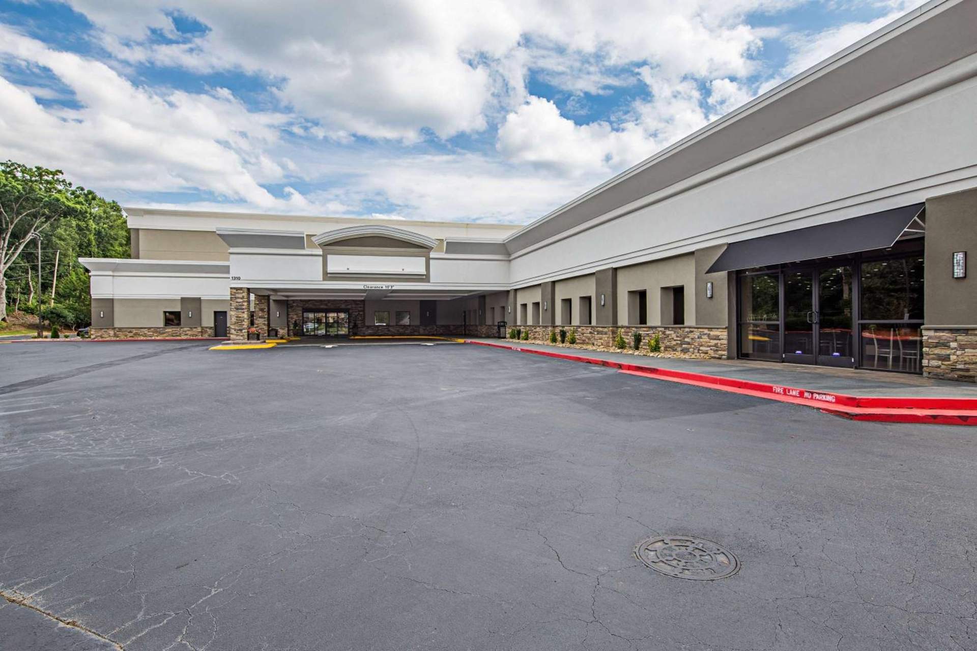 Best Western Plus Clemson Hotel & Conference Center