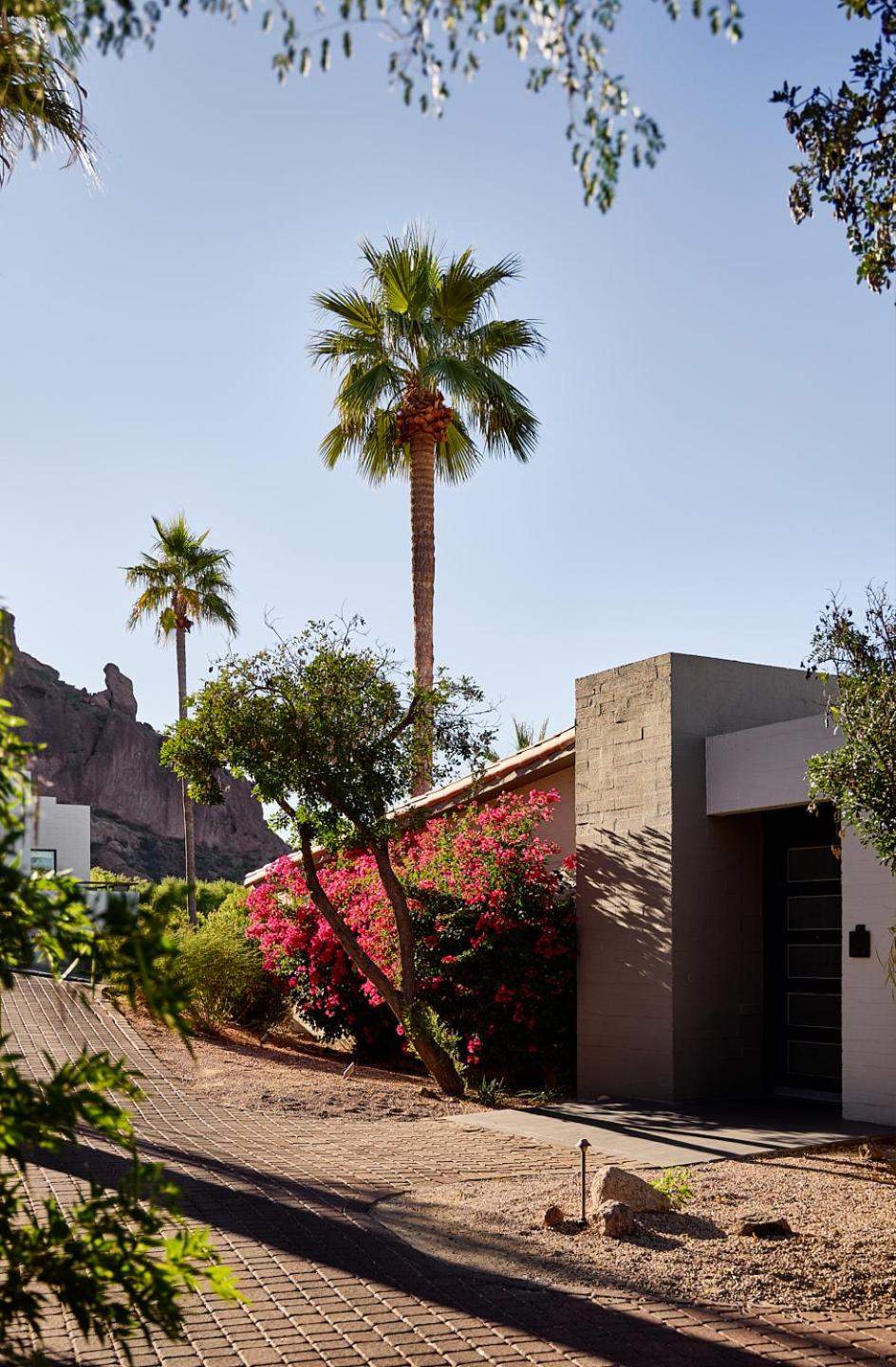 Sanctuary Camelback Mountain Resort and Spa