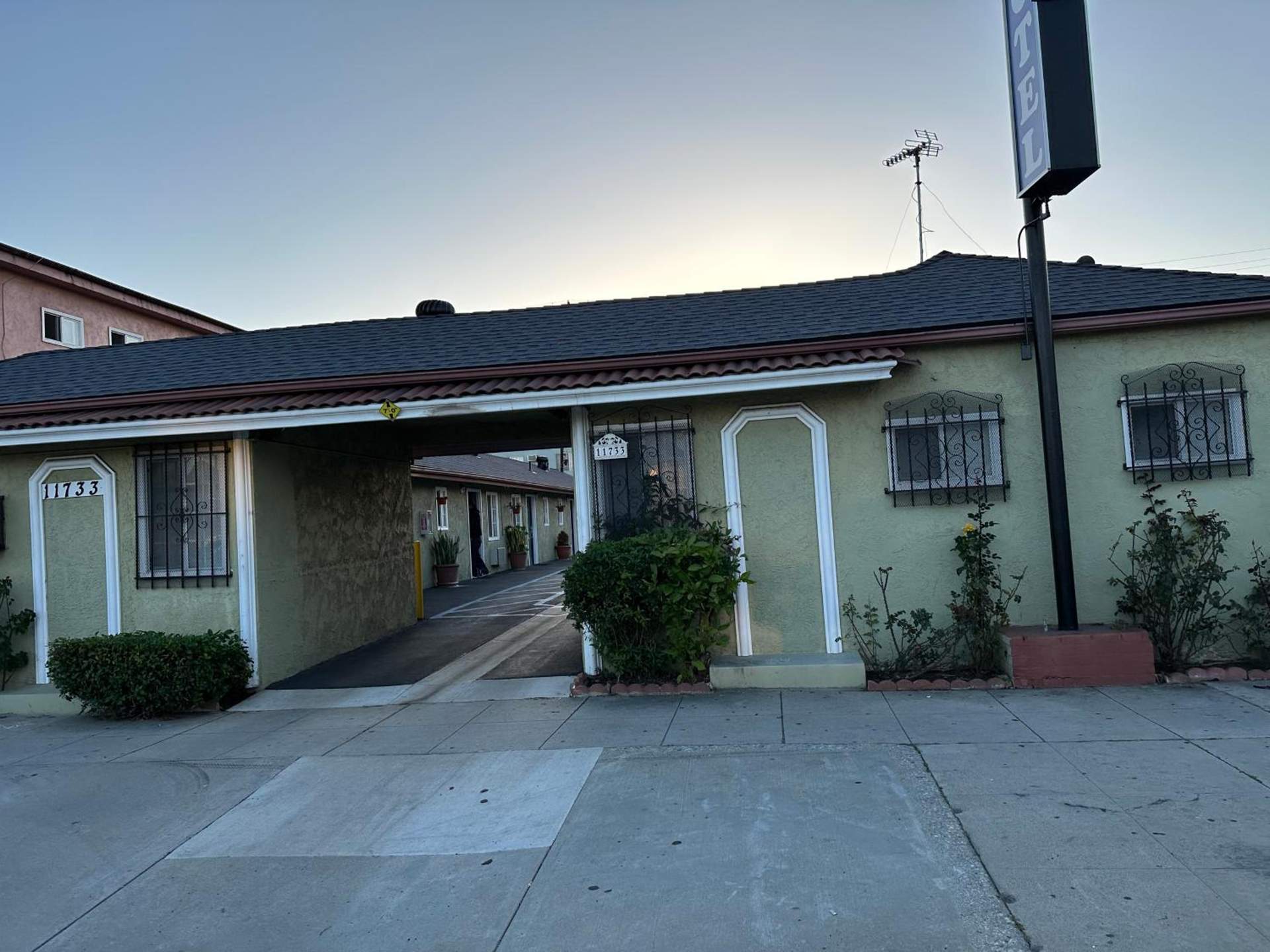 Vegas motel