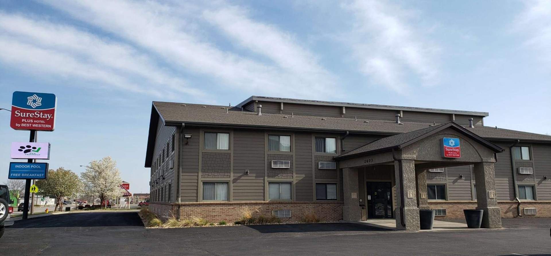 SureStay Plus Hotel by Best Western Grand Island