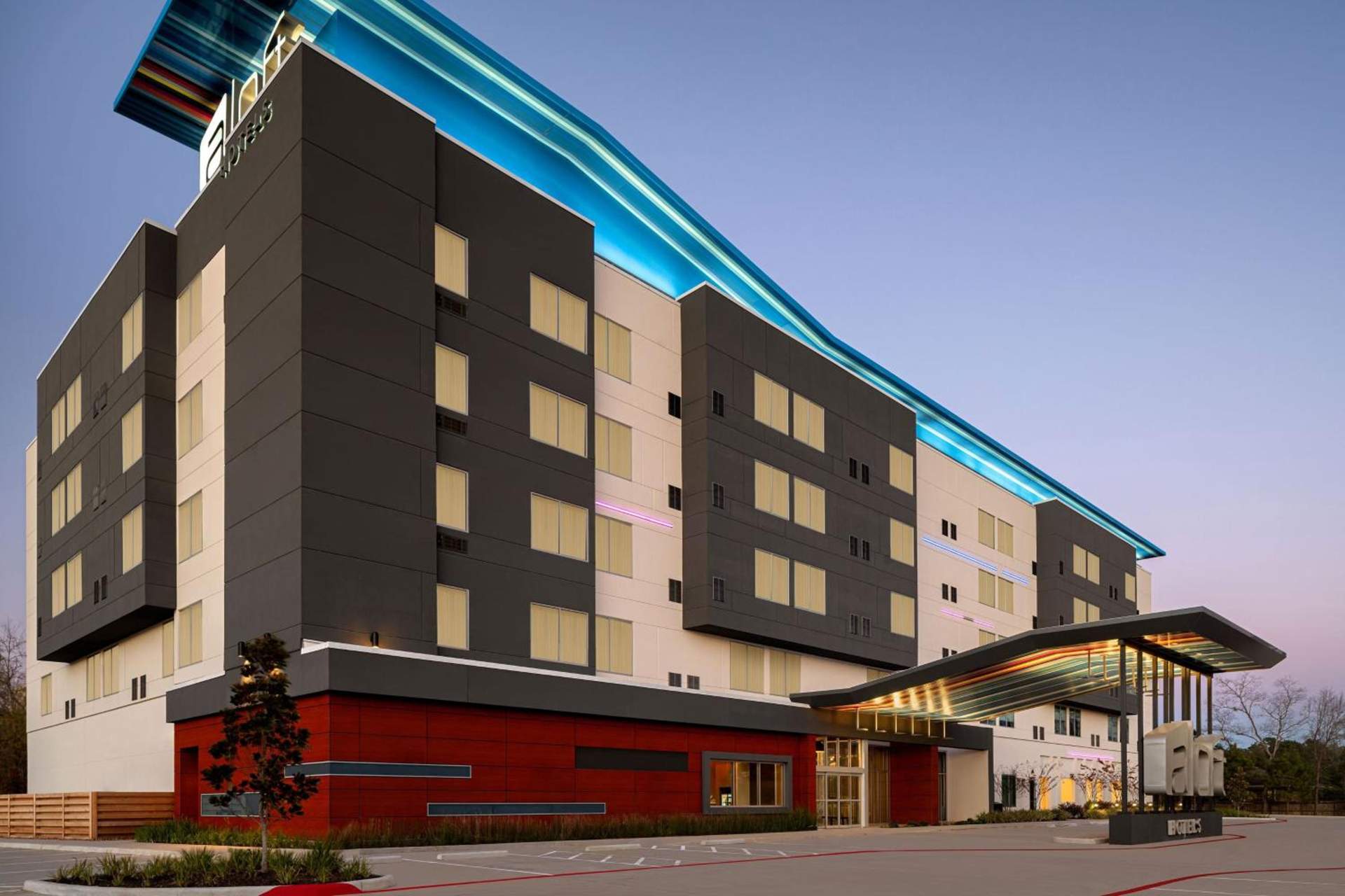 Aloft by Marriott Shenandoah Woodlands Area