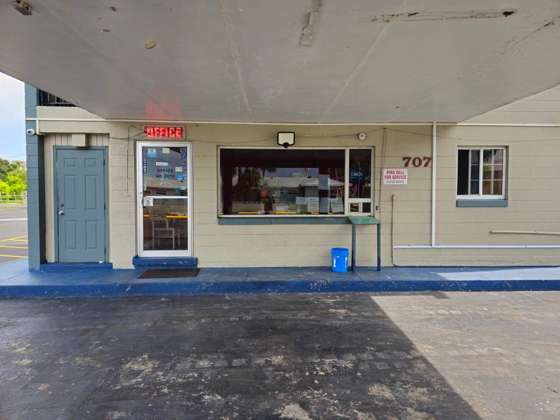Three Oaks Motel - Titusville
