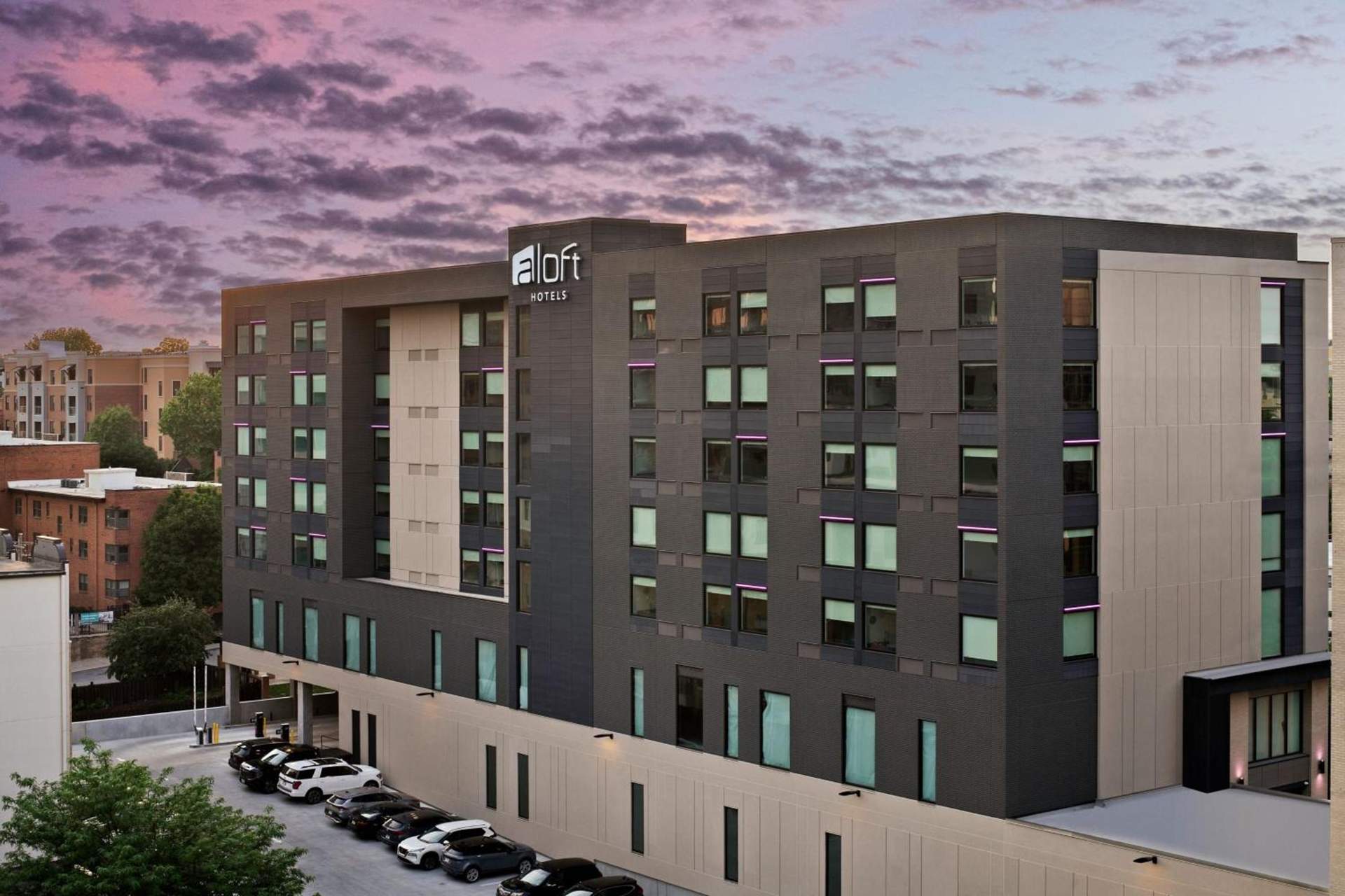 Aloft by Marriott Kansas City Country Club Plaza