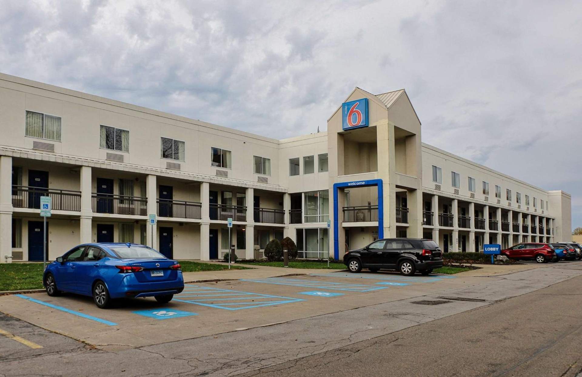 Motel 6 Buffalo NY Airport Williamsville