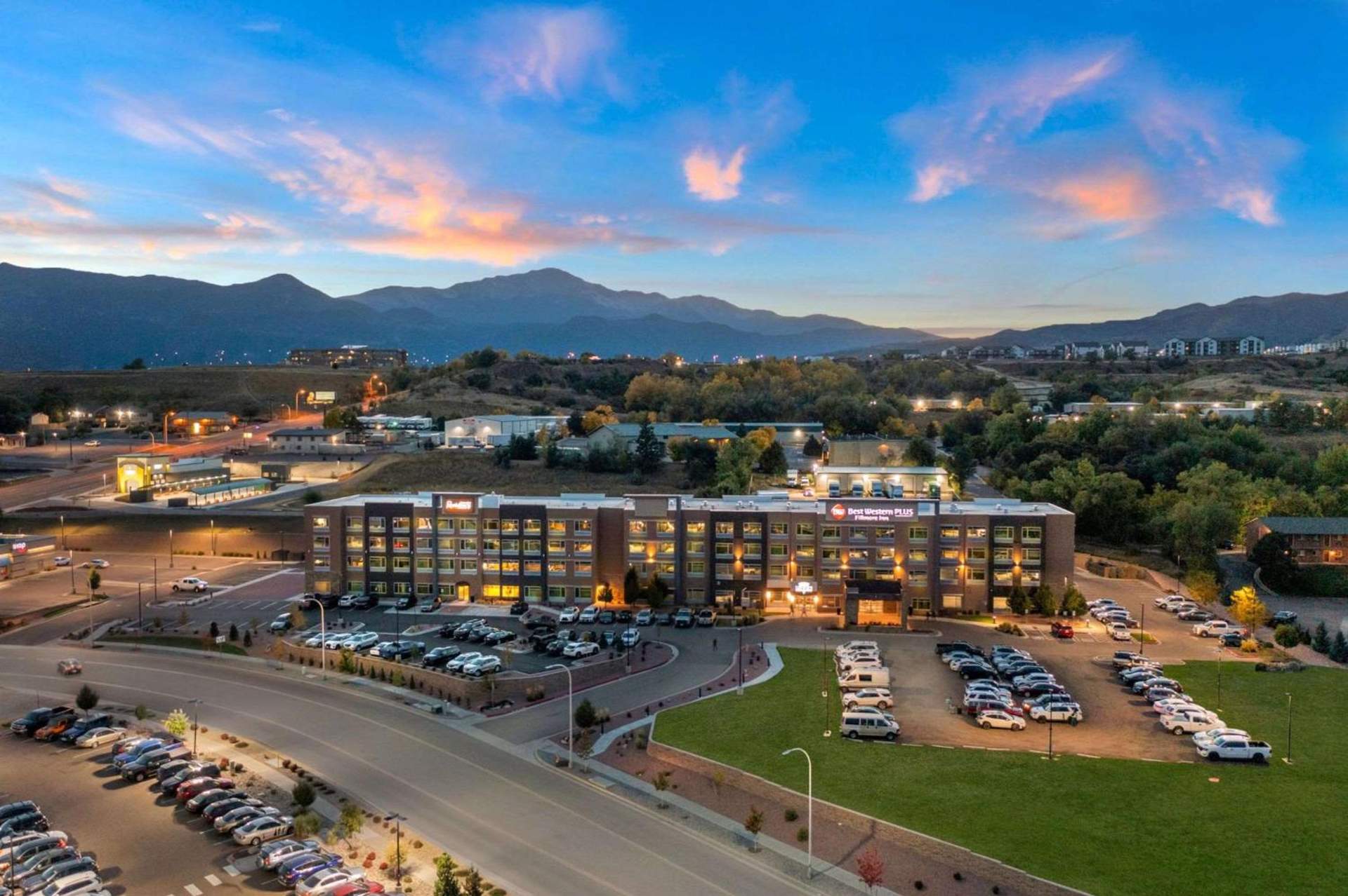 Best Western Plus Fillmore Inn & Suites