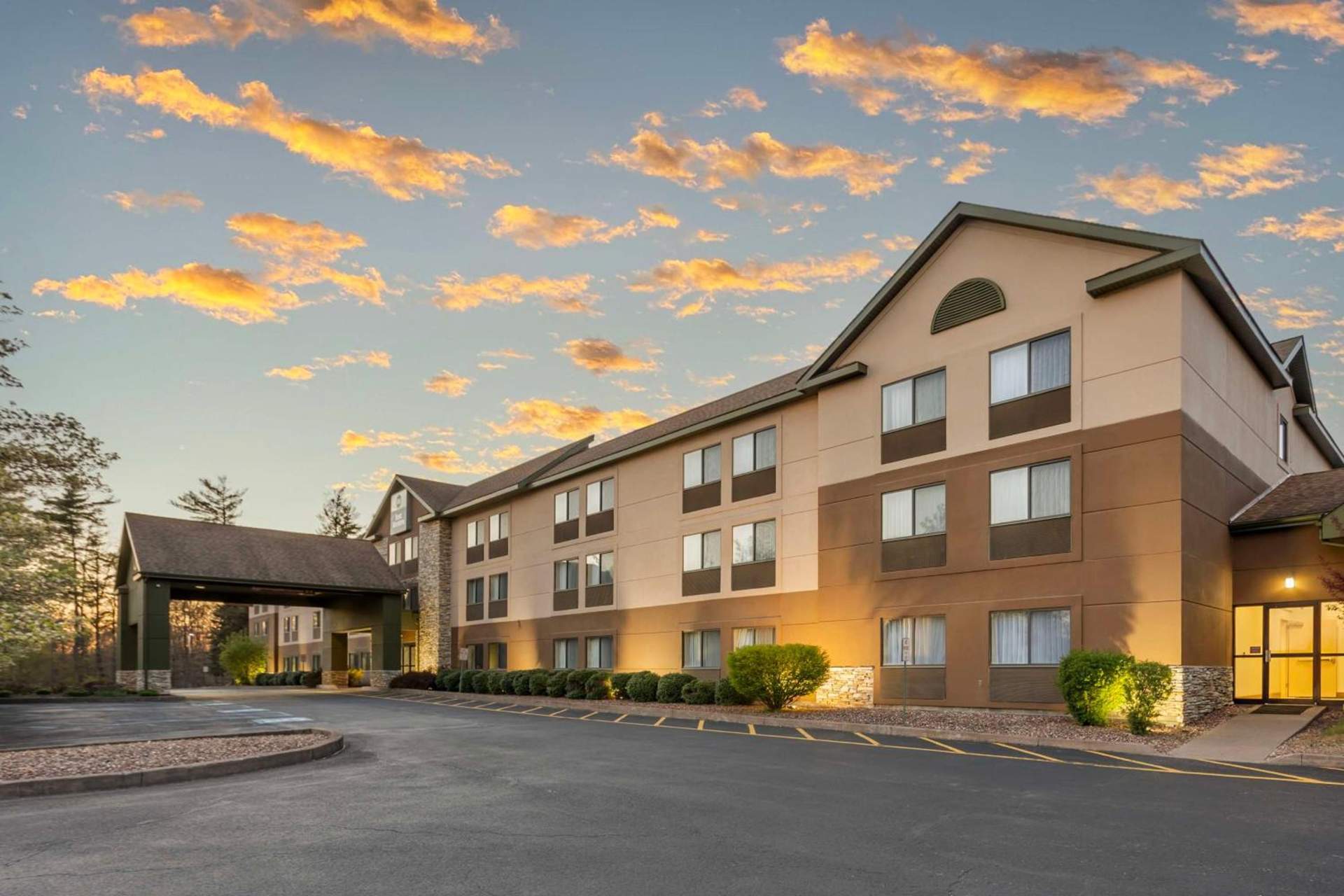 Best Western Inn at Blakeslee-Pocono