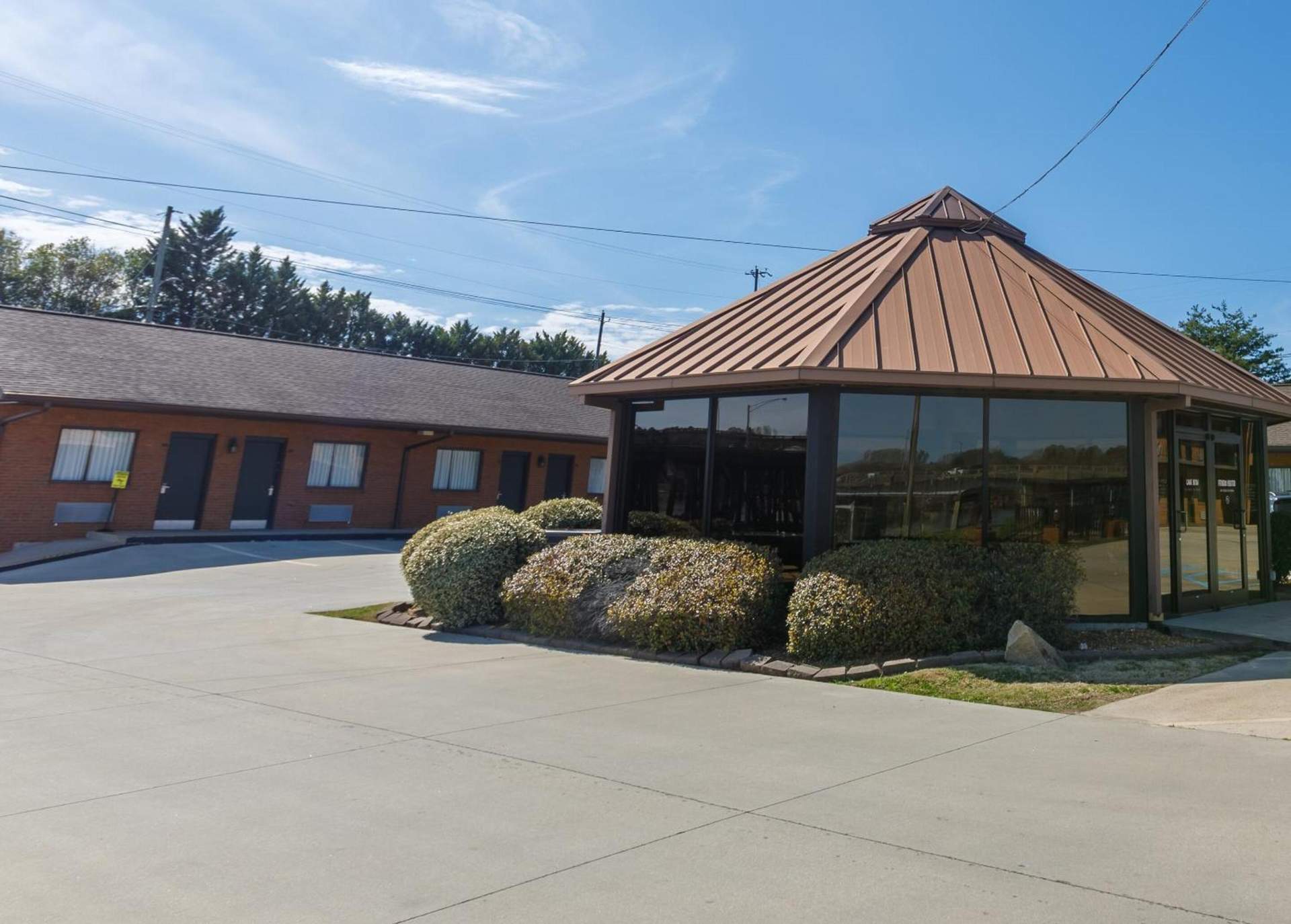 Gadsden Inn and Suites