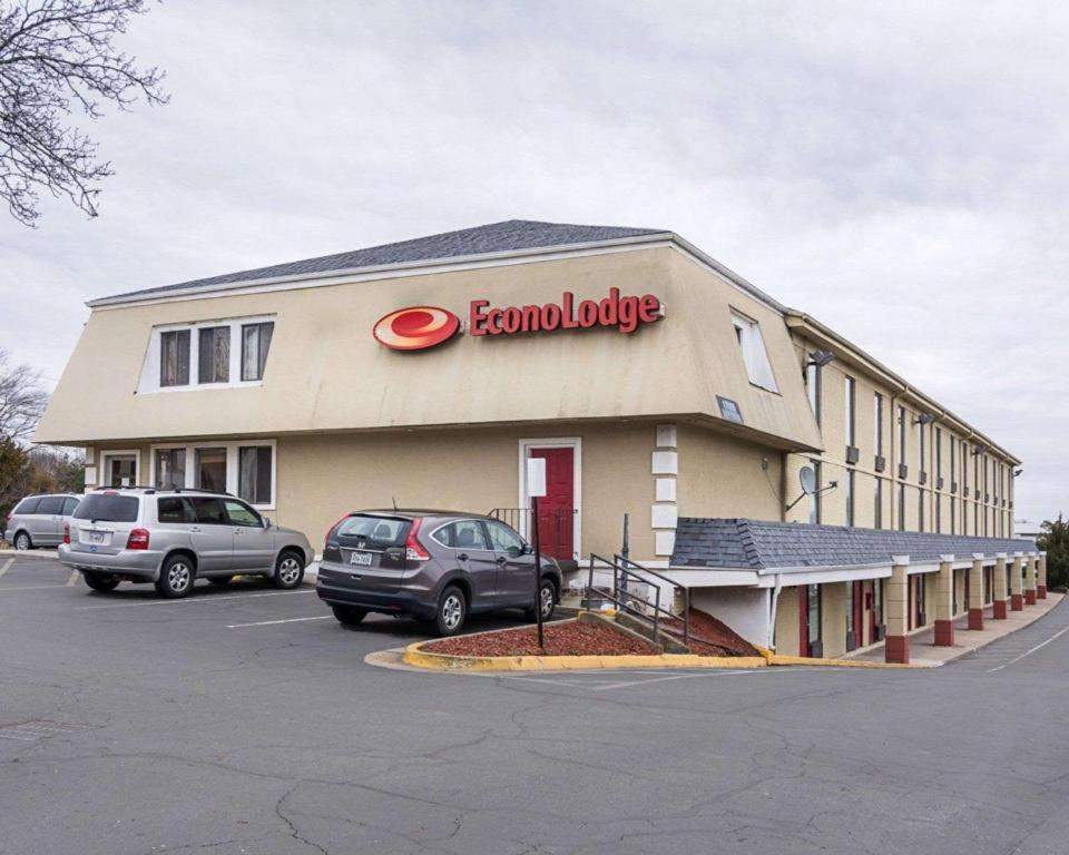 Econo Lodge Near Quantico Marine Base