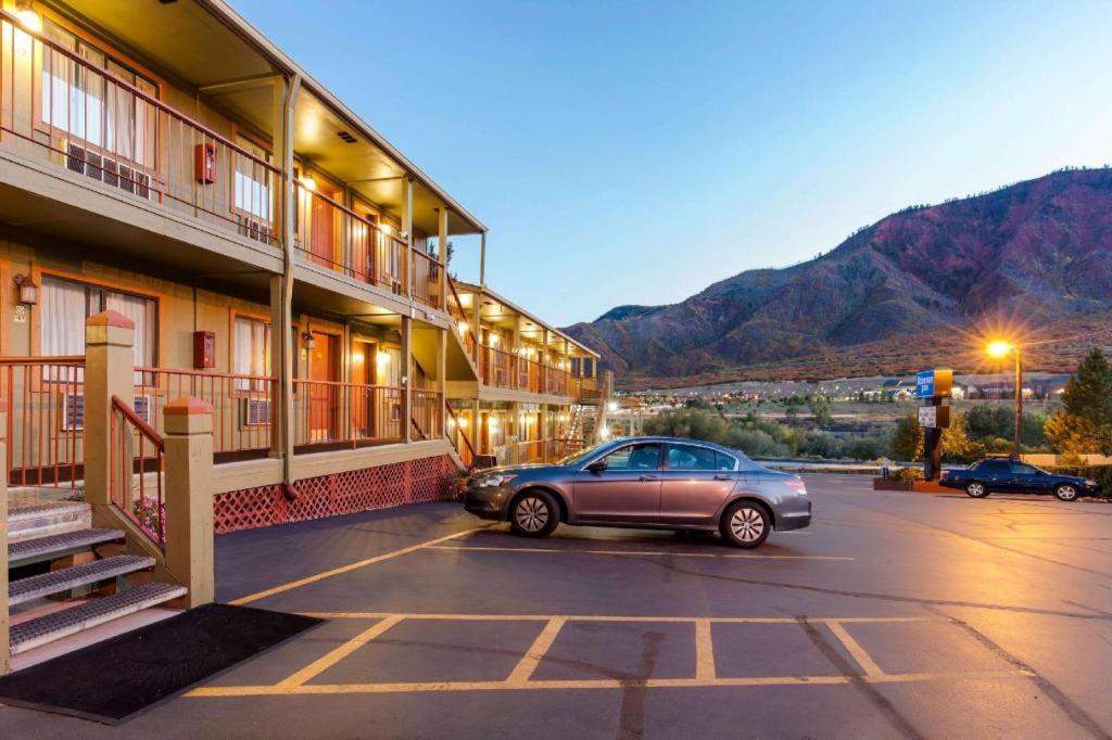 Rodeway Inn