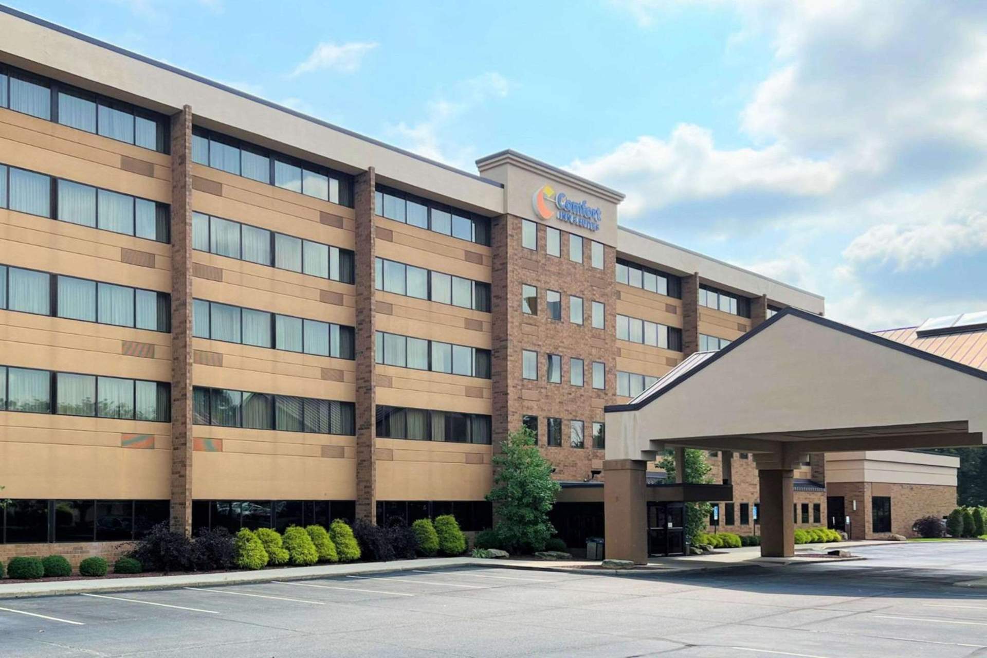 Garner Hotel Wadsworth by IHG
