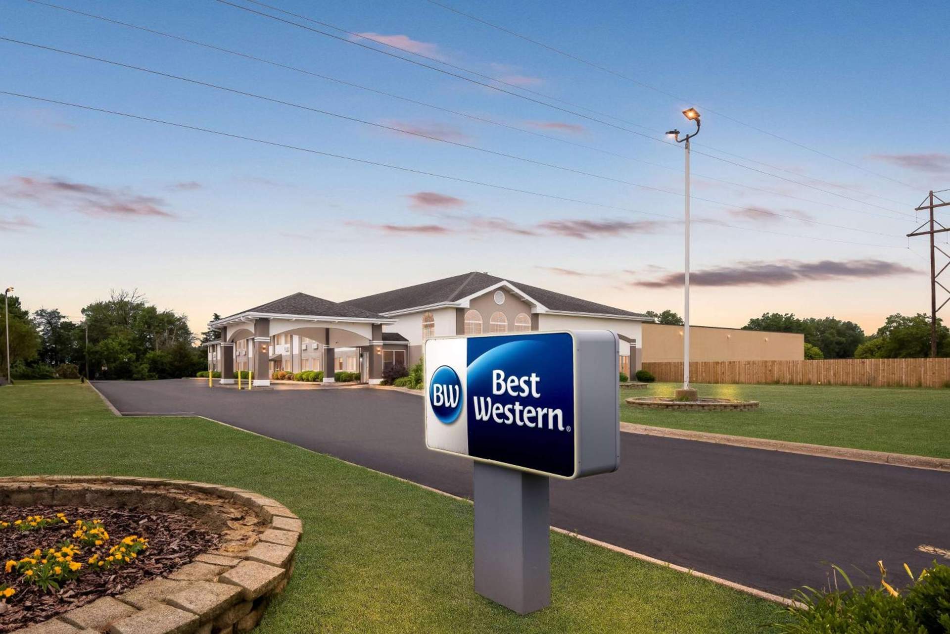 Best Western Airport Inn