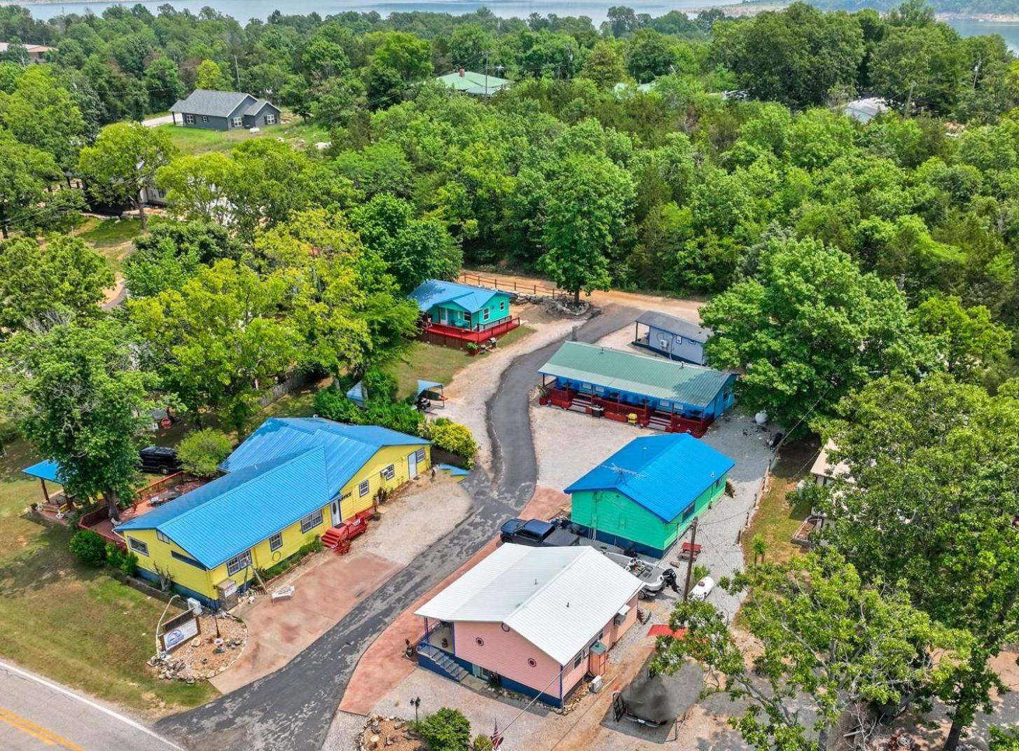 Diamond City Lakeside Resort