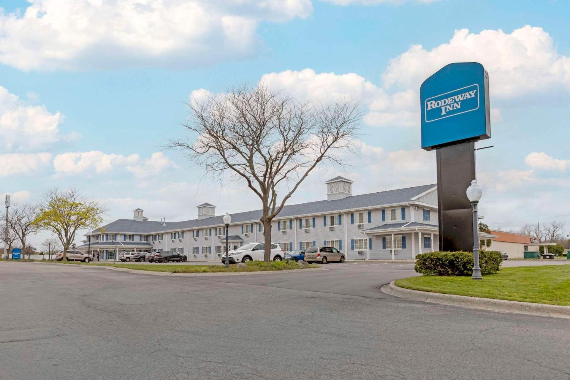 Rodeway Inn Grandville - Grand Rapids