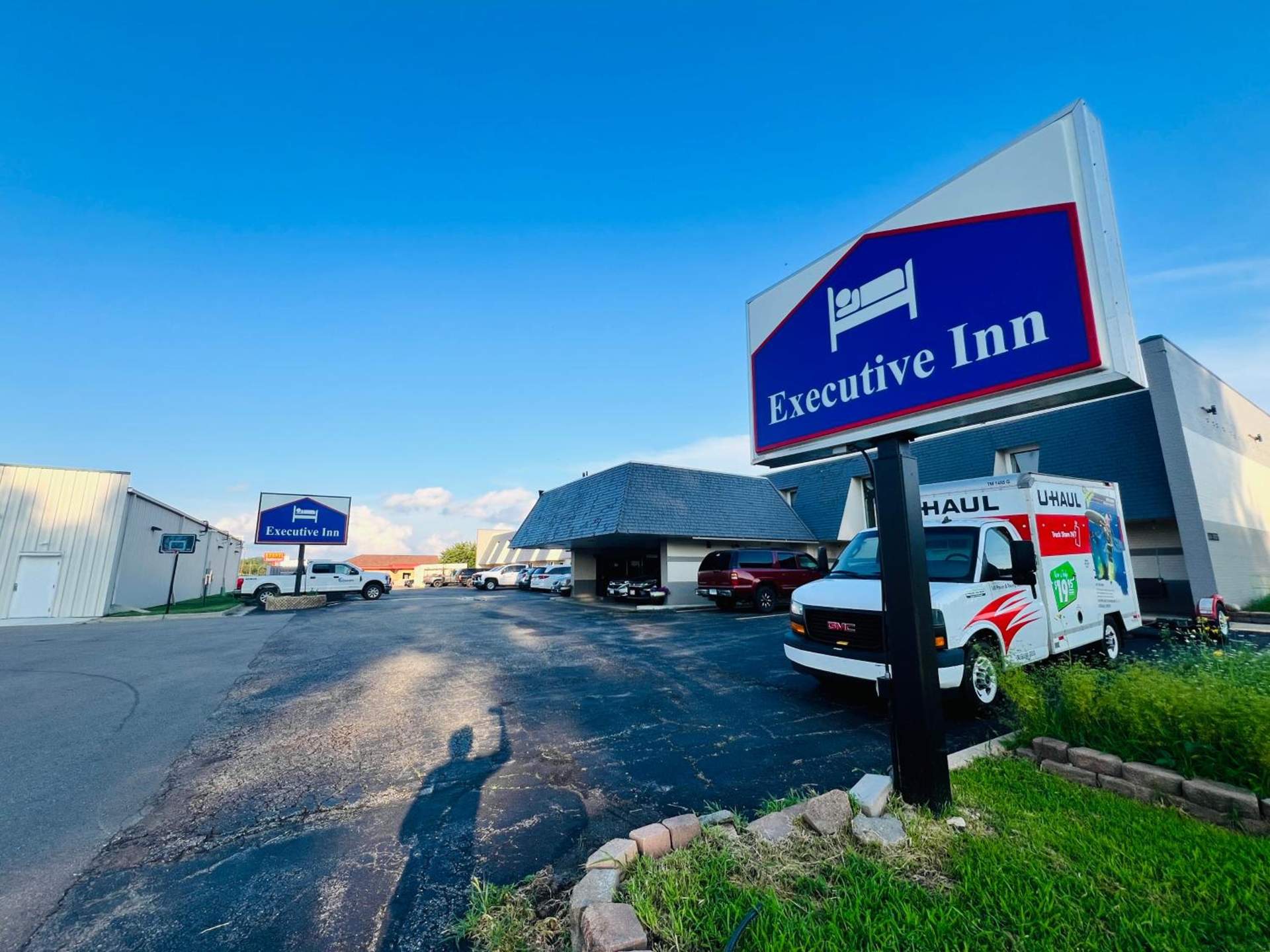 Executive Inn Owatonna Hwy 35