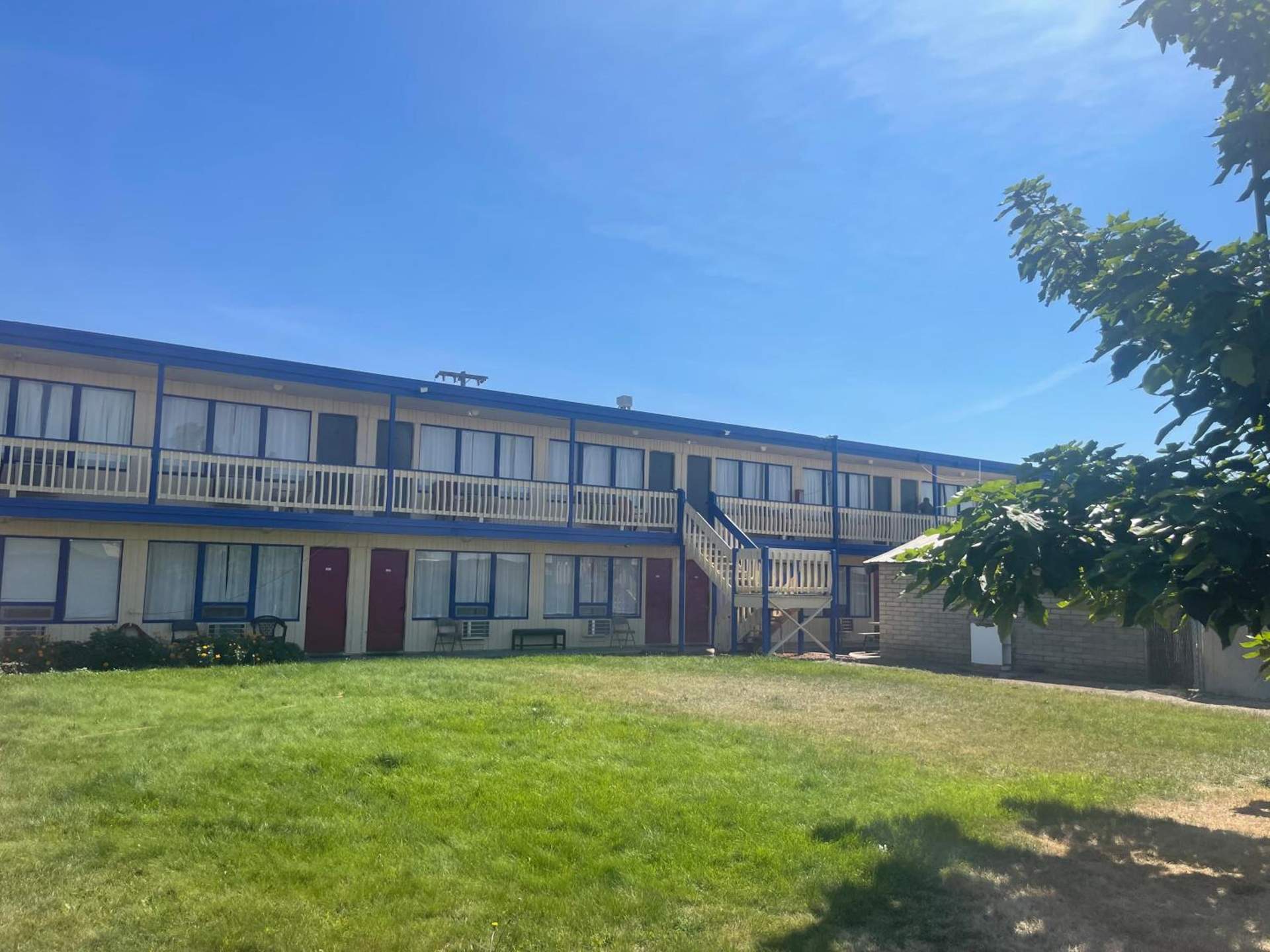 Motel Oasis