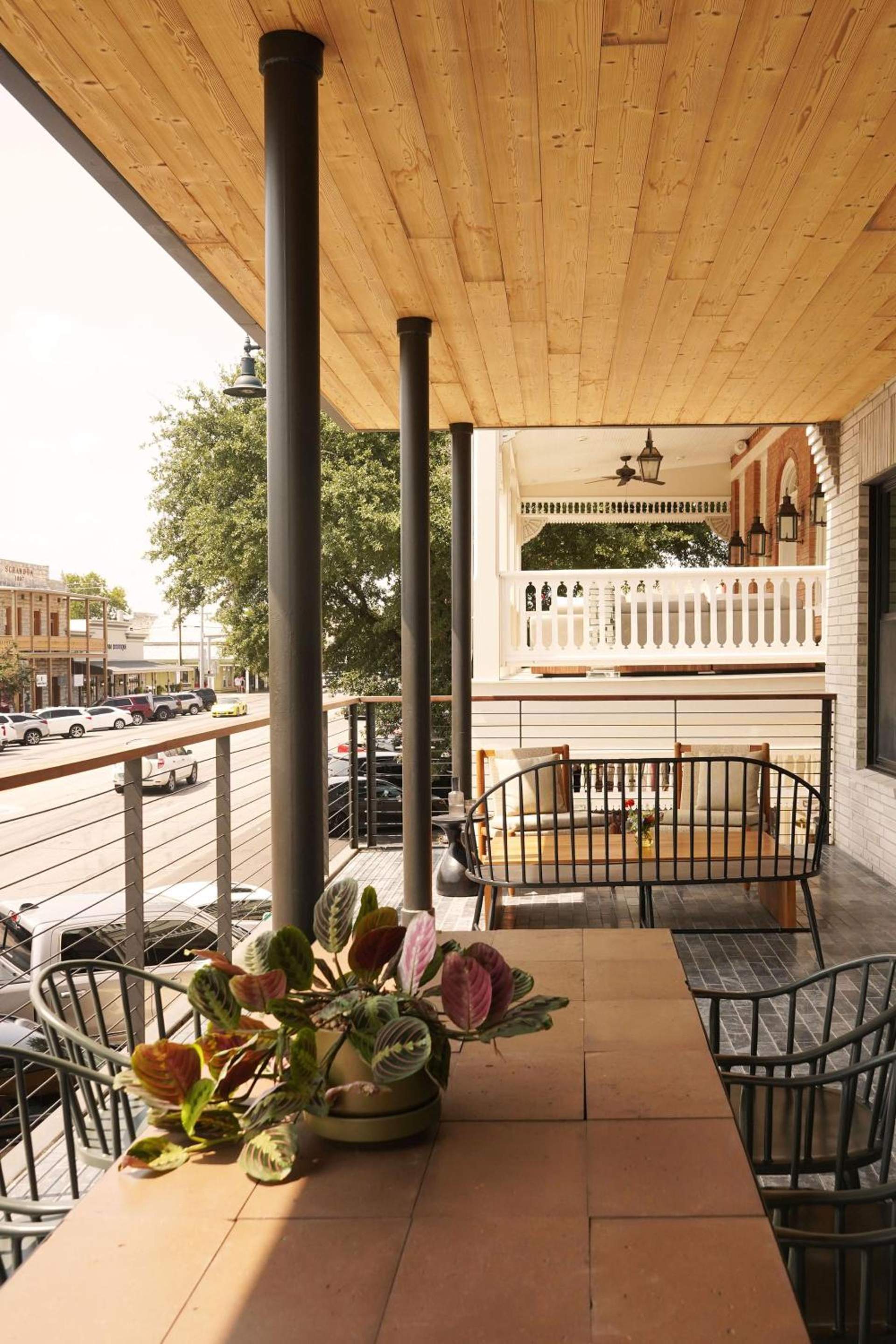 Albert Hotel