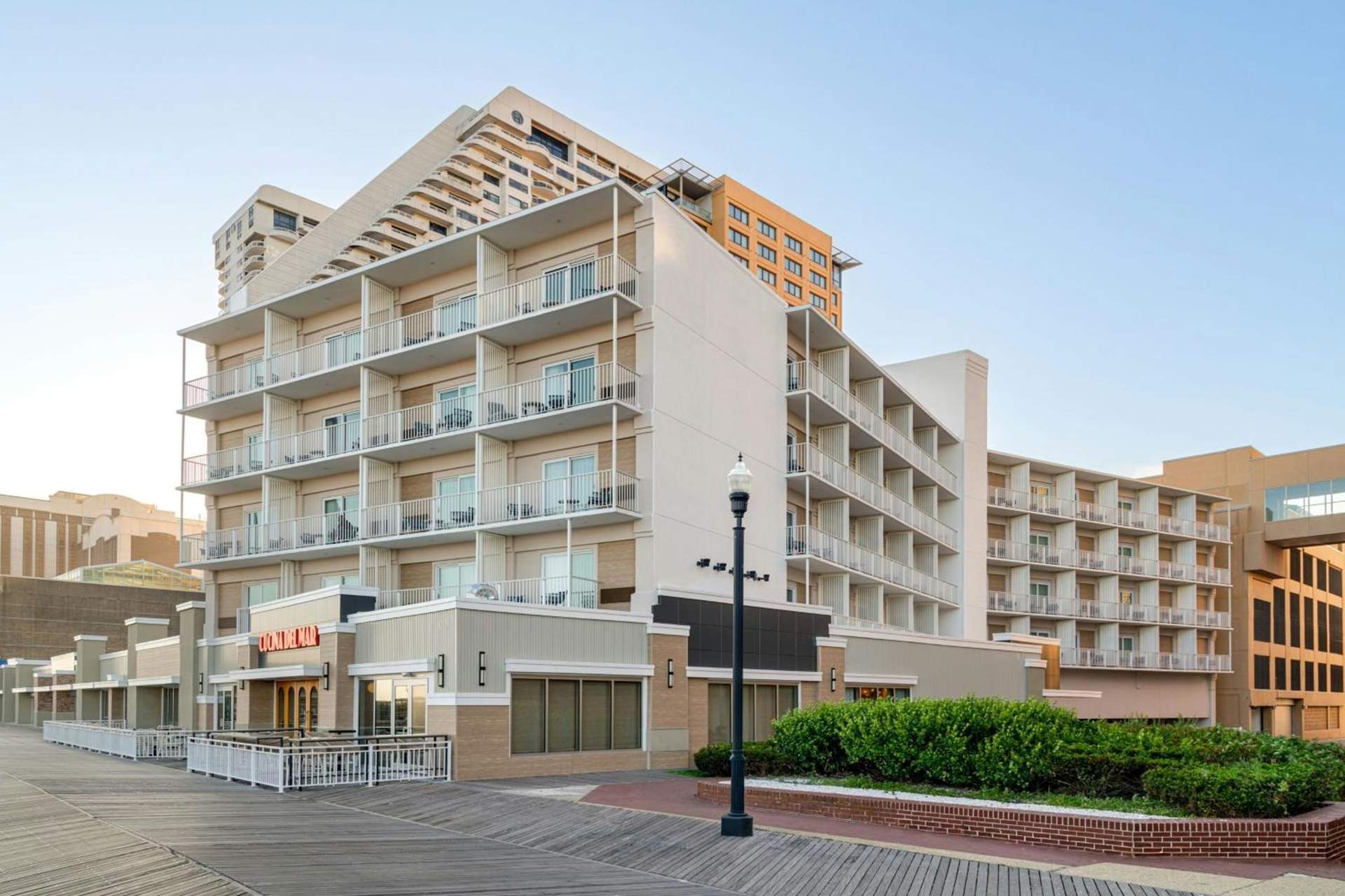 The Seahaus Hotel, Atlantic City Boardwalk, a Tribute Portfolio Hotel