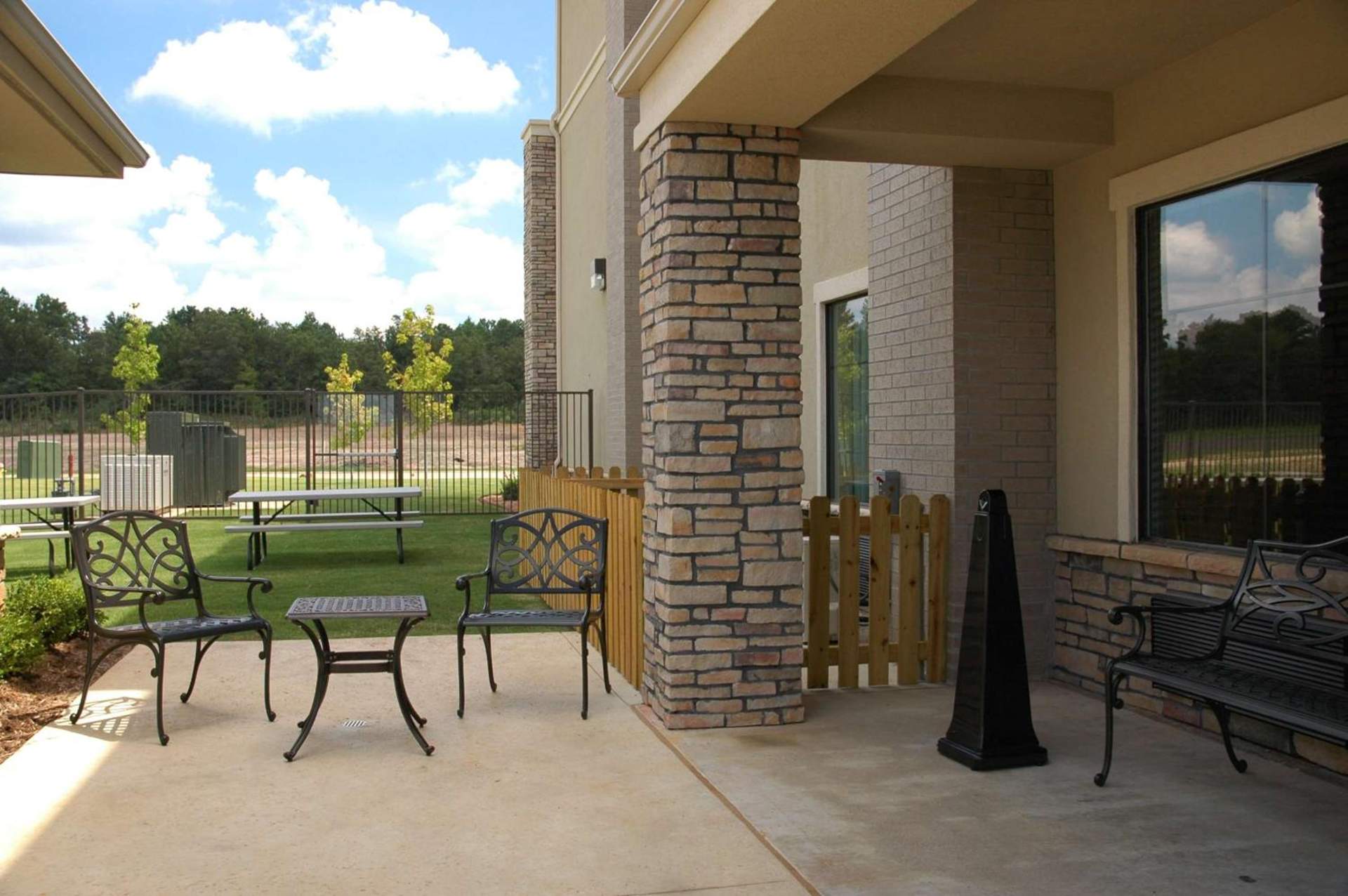 Best Western Plus Texarkana Inn and Suites