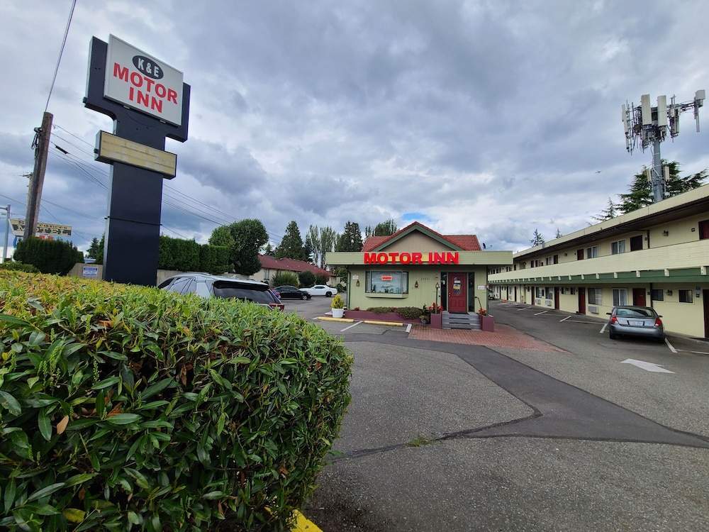 K&E Motor Inn