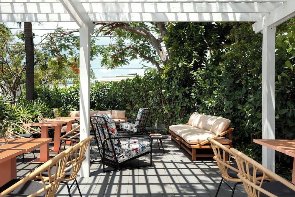 Ella's Cottages - Key West Historic Inns