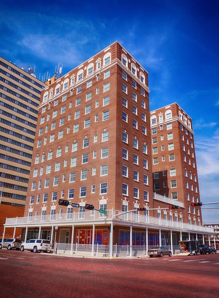 Pioneer Pocket Hotel