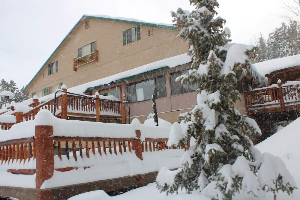 Edelweiss Resort and Restaurant