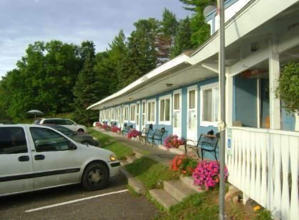 Carla's Inn