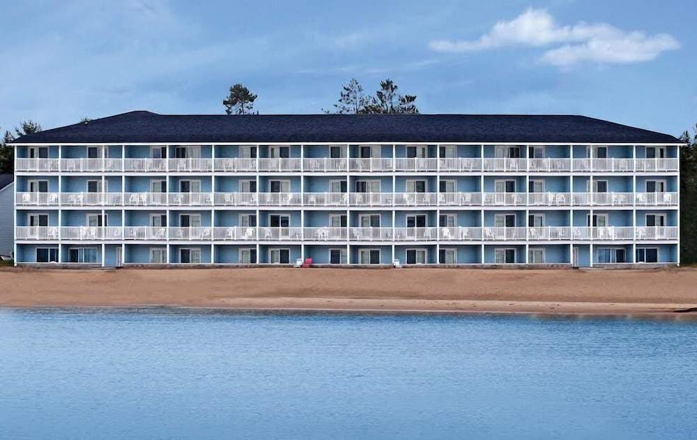 Fairview Beachfront Inn