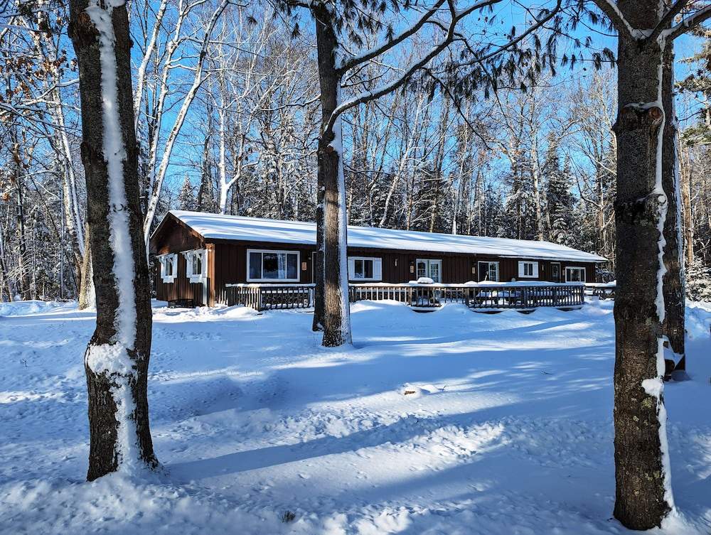 POV Lake Resort & Glamping Campground